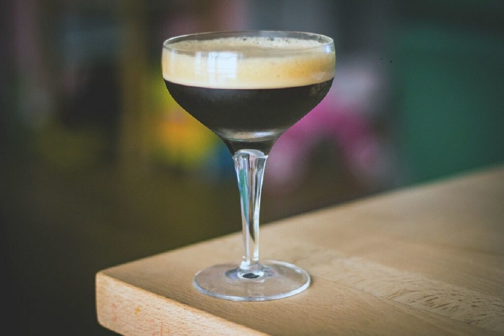 79+ Best Espresso Martini Instagram Captions » WittyCap