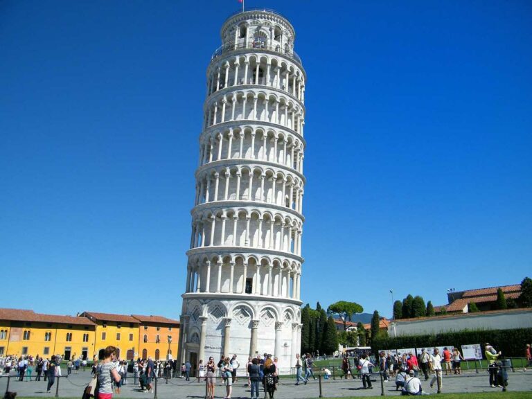 79+ Best Tower Of Pisa Instagram Captions