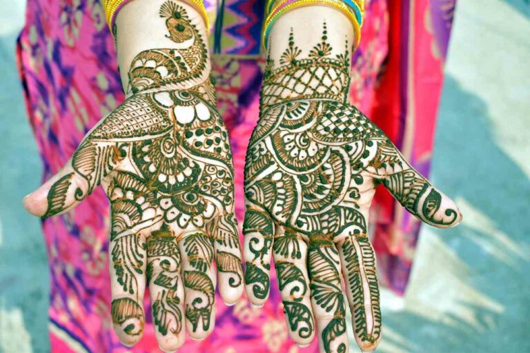 99+ Best Mehndi Instagram Captions